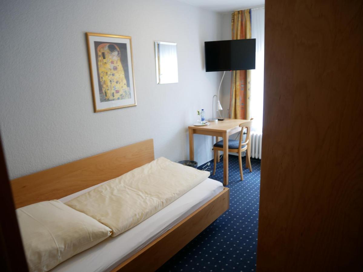 Hotel Am Ceresplatz Manderscheid Eksteriør bilde