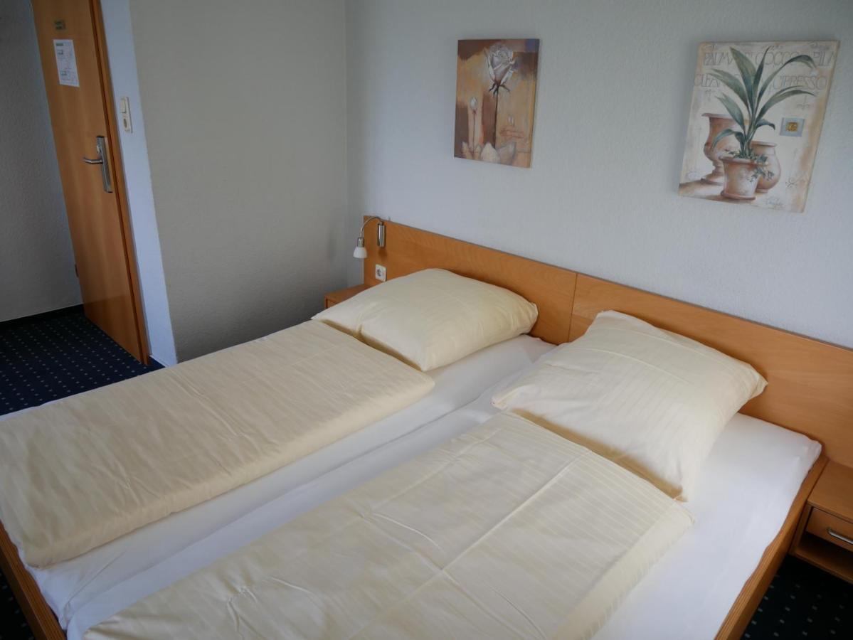 Hotel Am Ceresplatz Manderscheid Eksteriør bilde